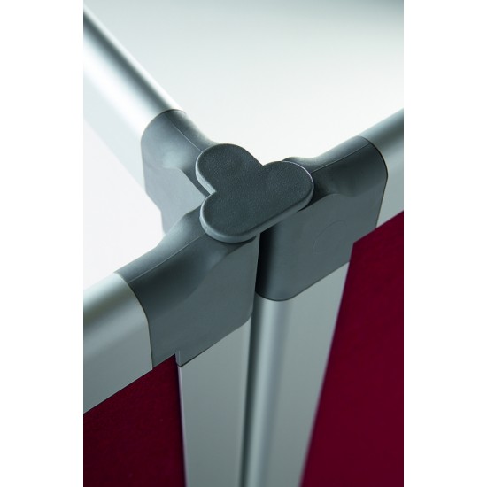 Conector Triplu Din Plastic Pentru Pereti Despartitori Smit