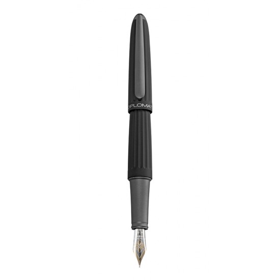 Stilou Diplomat Aero, Cu Penita M, Aurita 14kt. - Black