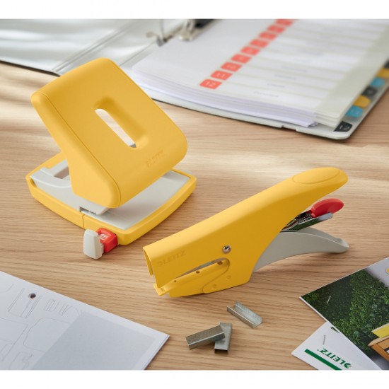 Capsator Metalic Leitz Cosy 5645, Tip Cleste, 15 Coli, 1000 Capse P2 Incluse, Galben Chihlimbar