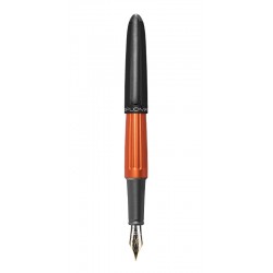 Stilou Diplomat Aero, Cu Penita M, Aurita 14kt. - Black Orange Stilou Diplomat Aero, Cu Penita M, Aurita 14kt. - Black Orange