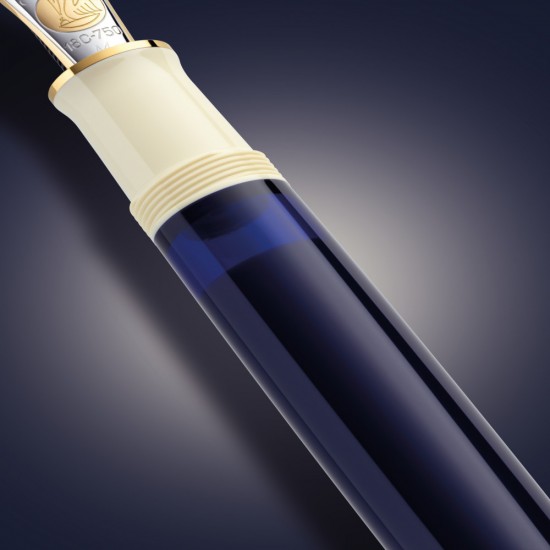 Stilou Souveran M800 Cream Blue, Penita F Aur 18k, Accesorii Placate Cu Aur, Corp Alb-albastru, Cutie Cadou