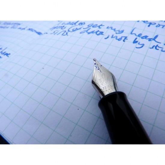 Stilou Daco Cool, Corp Albastru sau Mov, Penita Iridium de tip F, Corp din Plastic, Stilou Daco, Stilou Scolar Daco, Stilouri Daco cu Rezerva Standard, Stilouri Daco cu Rezerva, Stilouri pentru Elevi, Stilou Plastic Daco, Stilou Plastic pentru Elevi