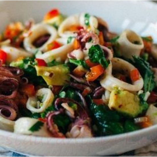 Calamar Bucati Losos Ustka, Ulei de Floarea Soarelui, 111 g