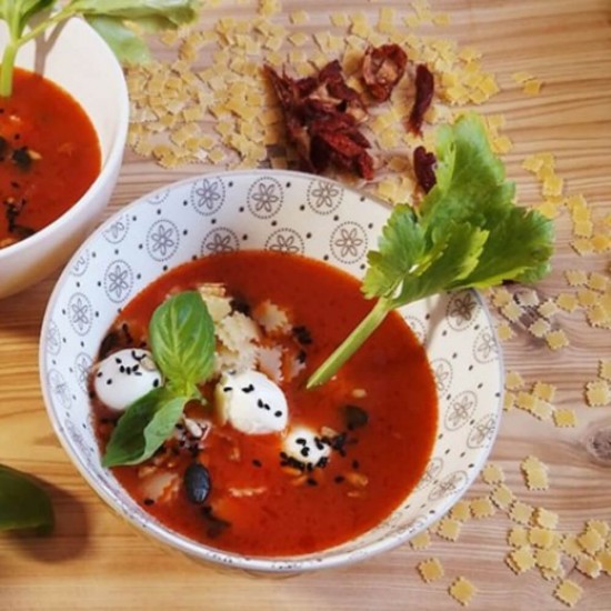 Paste Frunzulite Familia Teszta, 200 g