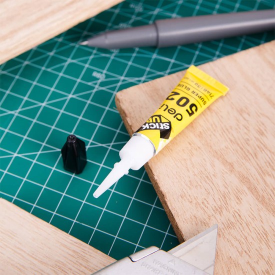 Adeziv Instant Deli Super Glue, 3 g, Adeziv Permanent, Super Glue, Adeziv Permanent Super Glue, Adeziv Permanent Deli, Super Glue Deli, Adeziv Permanent Super Glue Deli, Super Glue Rezistent la Apa