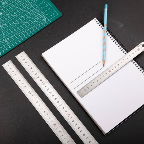 Rigla Metalica Deli, 20 cm, Rigla Metalica Gradata, Rigla Metalica 20 cm, Rigla de Metal Gradata, Rigle Metalice Gradate, Rigle Metalice 20 cm, Rigla 20 cm, Rigle 20 cm, Rigle de Metal Gradate, Liniar Metalic Gradat, Liniar Metalic 20 cm