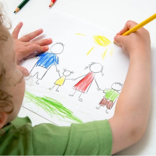 Creioane Colorate Faber-Castell Eco, 12 Buc/Set, Culori Asortate, Creion de Colorat, Creioane Colorate Faber-Castell, Creioane de Colorat pentru Copii, Creioane Multicolore, Creioane Multicolore de Colorat, Creioane Multicolore Desen