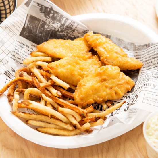 Bax 1000 Coli Napron Hartie Alba de Tava, 38 g/m²,  5 kg/Bax, Model Ziar, 30x40 cm, Suport pentru Farfurii, Naproane Hartie, Napron Tava, Naproane Tava, Napron Restaurant, Napron din Hartie, Naproane din Hartie, Hartie Tava, Naproane Cafenea, Hartii Tavi