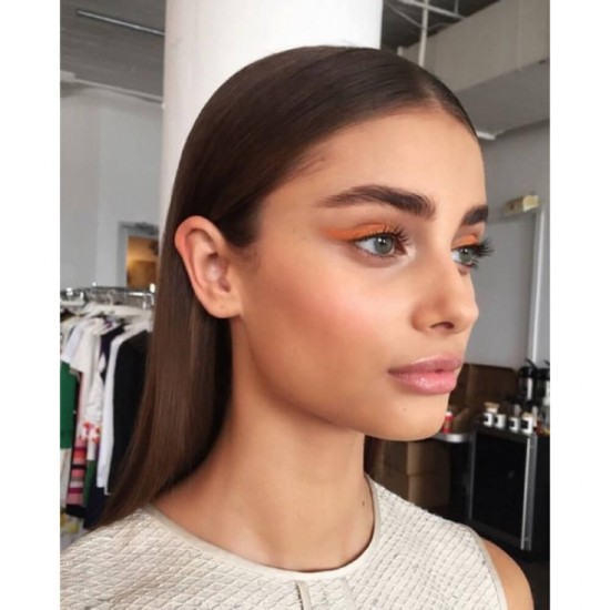 Creion Sprancene MISS SPORTY, 002 Brown, 5 g, Creion de Conturare Sprancene, Creion pentru Conturarea Sprancenelor, Creion Contur pentru Sprancene, Creion Maro pentru Sprancene, Creion Sprancene Maro