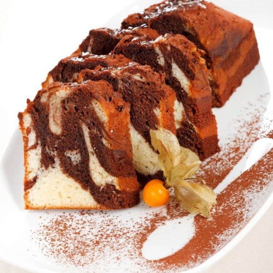 Cutie 4 Esente de Rom Dr. Oetker, 4 ml/Buc, Esente pentru Prajituri, Esenta de Rom pentru Prajituri, Dr. Oetker Esente de Rom, Fiole de Esenta Rom pentru Prajituri, Esente Fiole Dr Oetker, Arome Alimentare, Sticlute cu Esente Rom