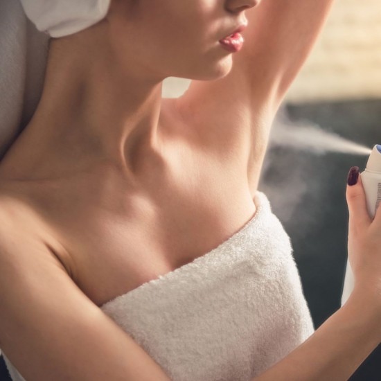 Spray Deodorant Femei Antonio Banderas Her Secret Temptation, 150 ml, Deodorante Spray Antonio Banderas pentru Femei, Antiperspirant Antonio Banderas pentru Femei, Antonio Banderas Deodorante si Antiperspirante Femei