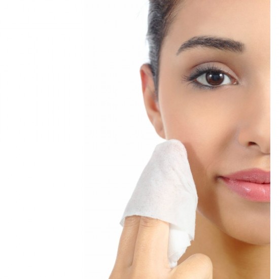 Cutie 150 Servetele Faciale Fluffy, 190x210 mm, 2 Straturi, Servetele de Fata, Servetele Faciale, Servetele Unica Folosinta, Cutie Servetele, Servetele pentru Fata, Servetel Facial, Servetele 2 Straturi, Servetele la Cutie, Servetele Curatare Fata